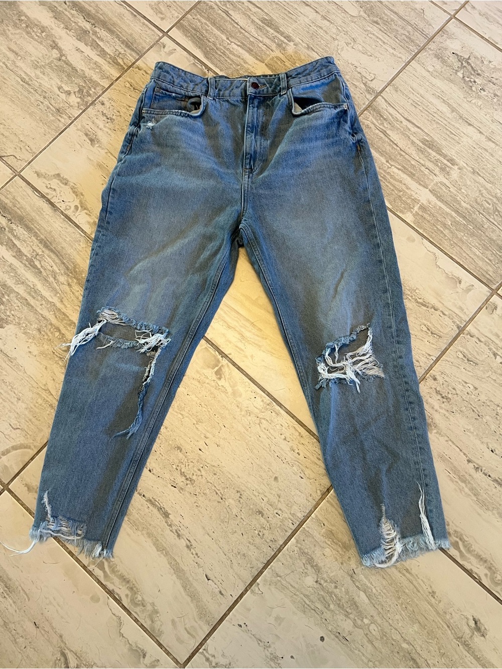 Zara High Rise Distressed Straight Leg Jeans Size 12 Light Wash - Picture 2 of 9